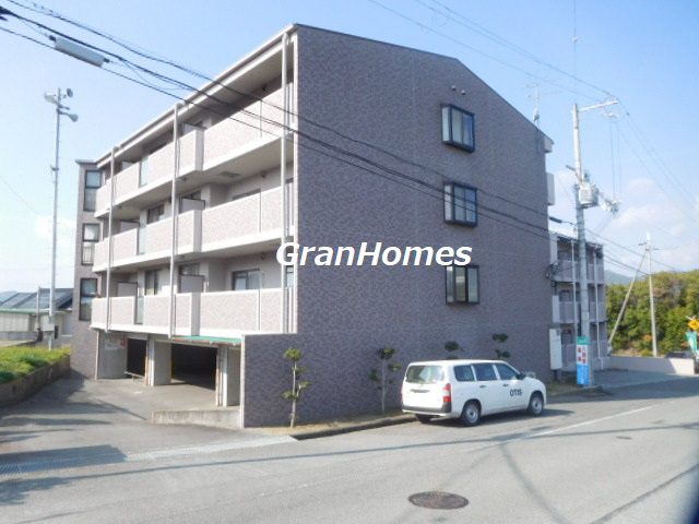 サンワプラザ福崎Ⅲの外観
