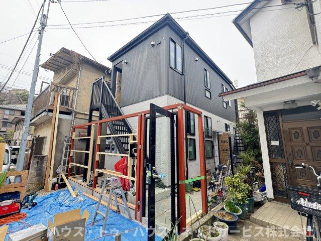 ステップ岩瀬の外観