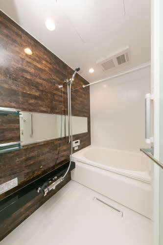 シャーメゾン　Leafの浴室