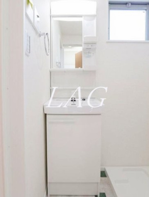 【独立洗面台】 | メゾン・アンソレイエ | 独立洗面台です。