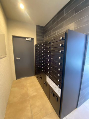 【ロビー】 | TRINITY（トリニティ）