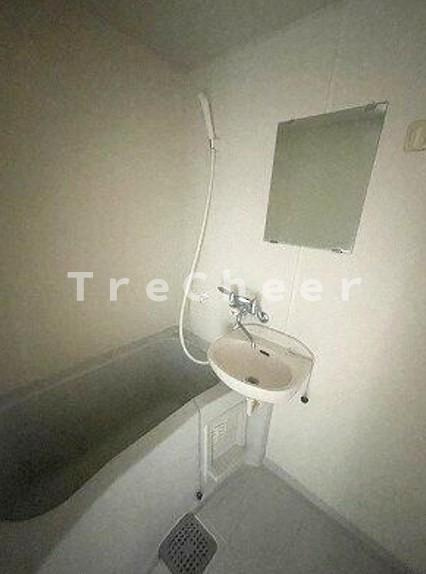 ハイツ三ノ輪の浴室