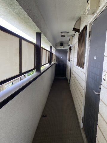 Ｋハウスの玄関