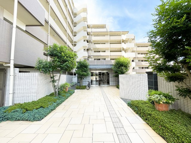 マスターテラス中野平和の森公園