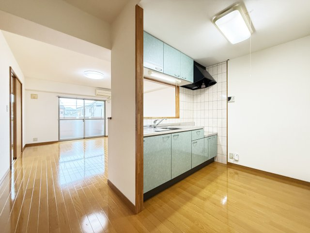 クレール中水道の居間・リビング
