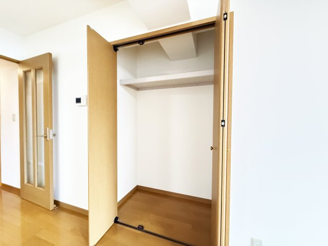 クレール中水道の収納