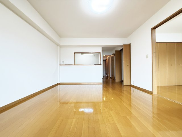 クレール中水道の居間・リビング