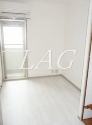 【居間・リビング】 | カリフール東中延 | 洋室のお部屋です。