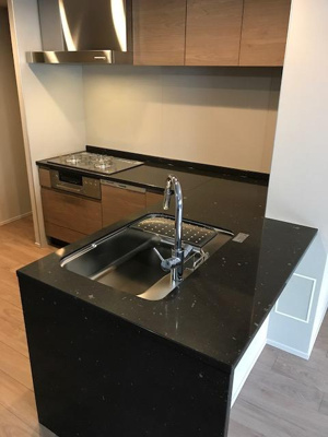 【キッチン】 | ジ・アーバネックス京都四条烏丸テラス | 使いやすいキッチンです