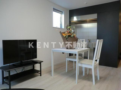 【居間・リビング】 | エクセルピア東蒲田３番館 | 使いやすい居間です