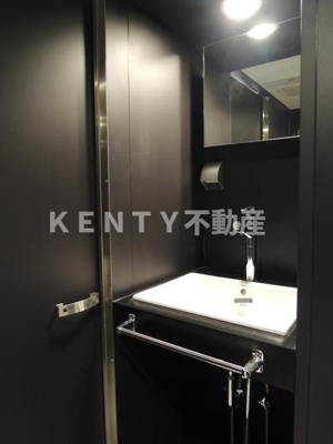 【洗面所】 | エクセルピア東蒲田３番館 | 明るい洗面所です