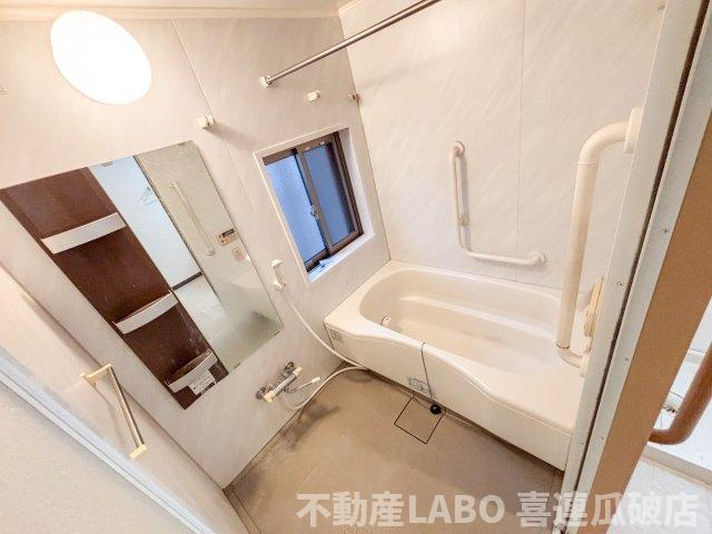 レジデンス八楽の浴室