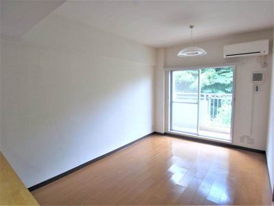 【居間・リビング】 | ヒルサイドコート松戸 | ※他号室参照