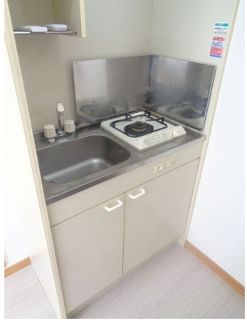 中野区弥生町２丁目のアパートのキッチン