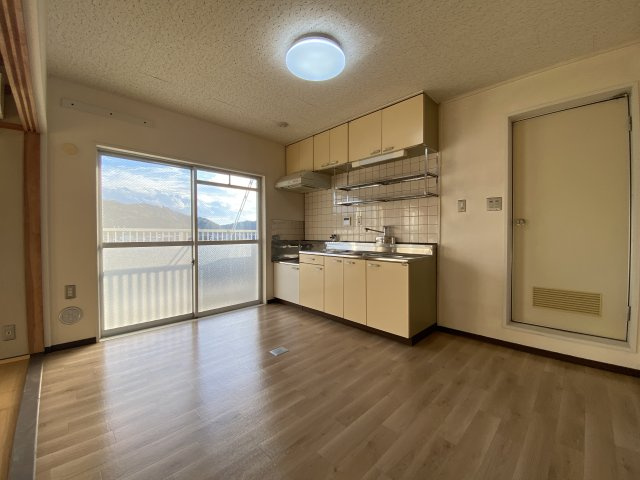 マンション財のキッチン