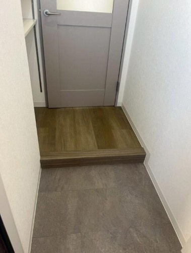 パレス上井草の玄関