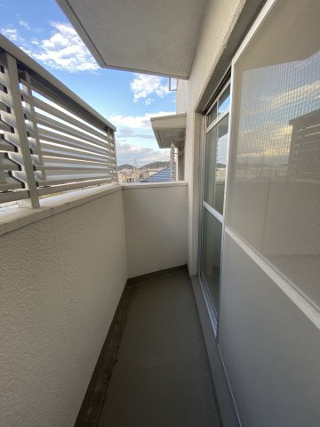 マンション財のバルコニー
