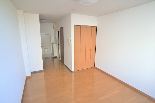 第１７中央ビルの居間・リビング