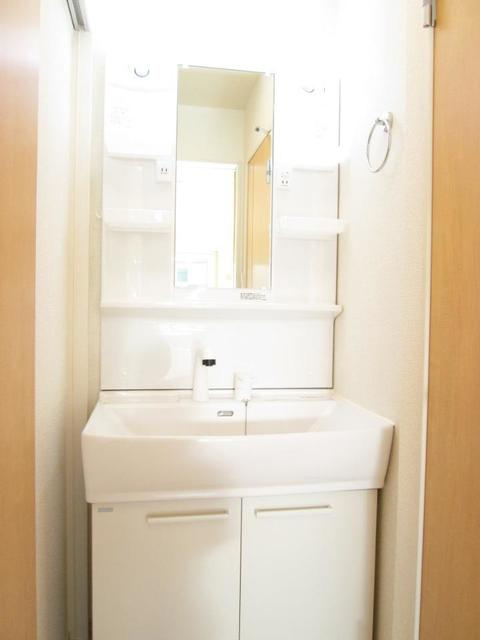 ヴィラ・シャンテＡの洗面所|洗面所