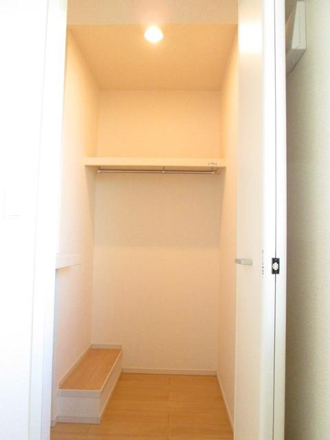 ヴィラ・シャンテＡの収納|収納