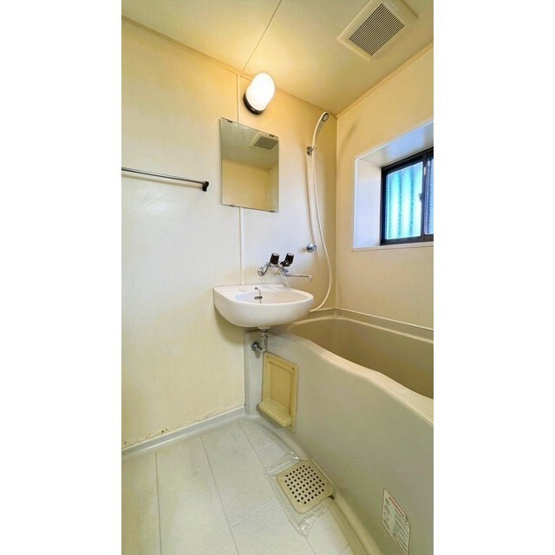 【浴室】 | コーポラスシカマ