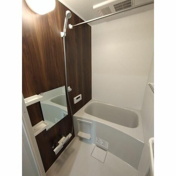 アンビション見沼の浴室