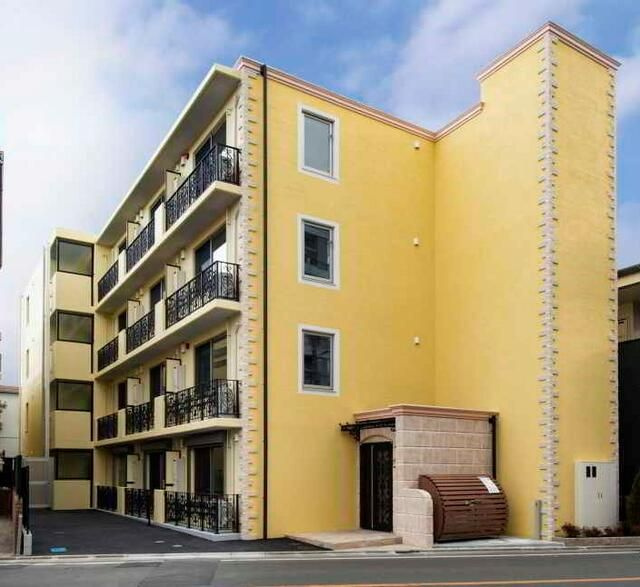 ドミノ浦和元町の外観