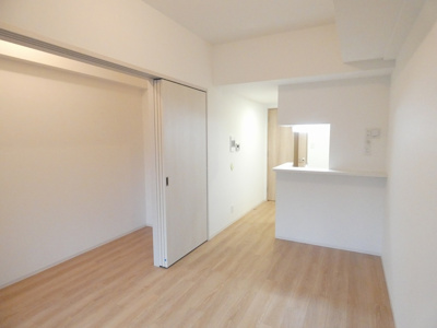 【洋室】 | エスリード名古屋サザンプレイス