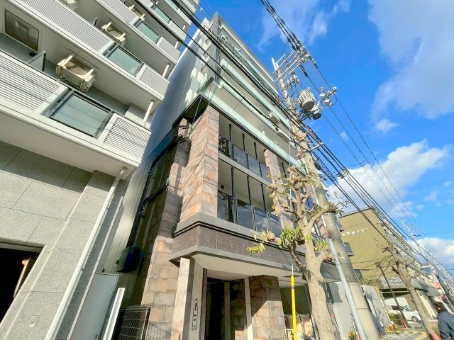 ハピネスガーデン新大阪の外観