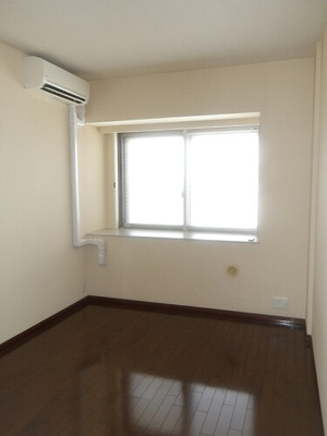 【寝室】 | パークスカイタワー松戸 | 洋室（約7.0畳）※2025年7月撮影