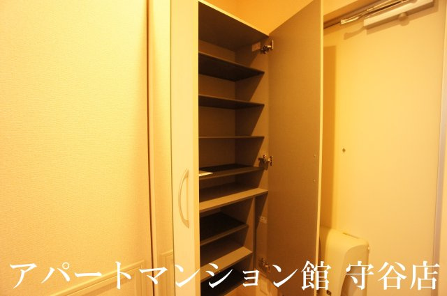 サンモールBの収納