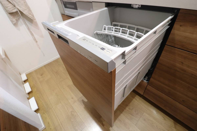 【キッチン】 | 平野区平野本町4丁目 | 食洗機付きのシステムキッチンです☆