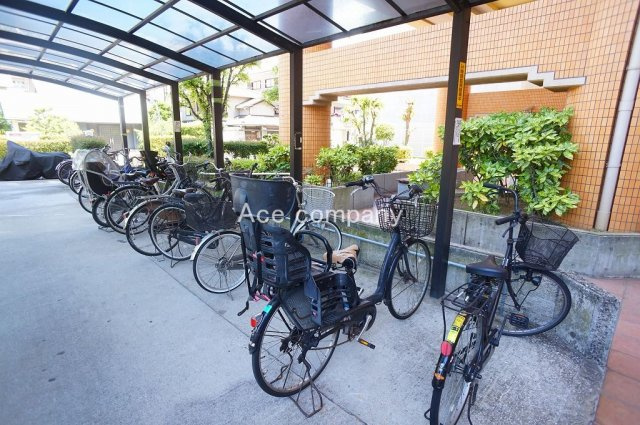 【駐輪場】の画像