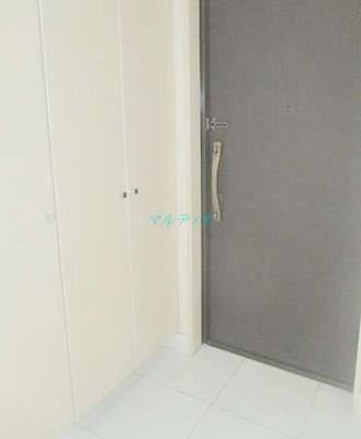 【玄関】 | レクシオ向島 