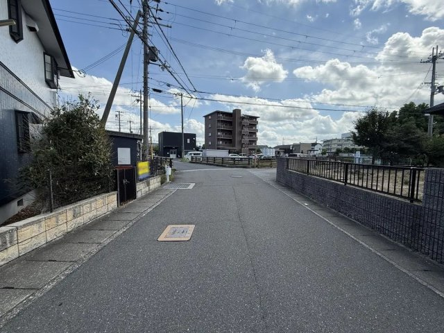 近江八幡市鷹飼町北４丁目　中古戸建