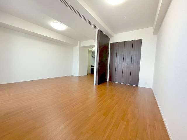 ノルデンタワー新大阪プレミアムの寝室