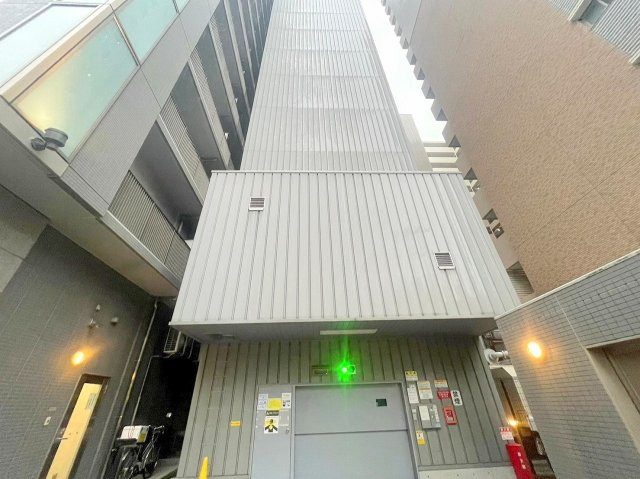 ノルデンタワー新大阪プレミアムの駐車場