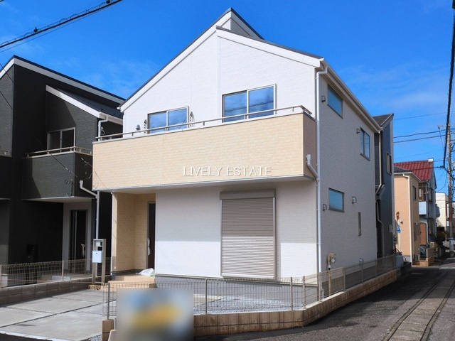 越谷市大沢 新築分譲住宅 全2棟 1号棟の外観