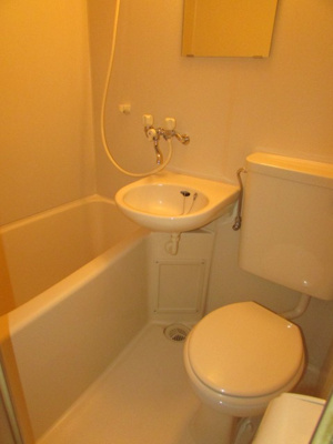 【浴室】 | ベイシェス三軒茶屋