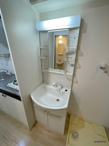 INOVE上山手　仲介手数料無料の洗面所