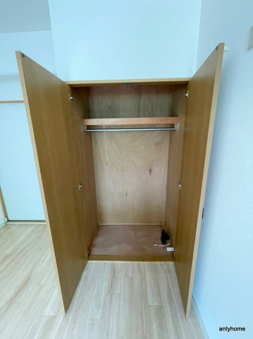 INOVE上山手　仲介手数料無料の収納