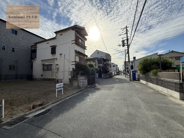 東大阪市西堤本通東3丁目　モデルハウスの前面道路含む現地写真