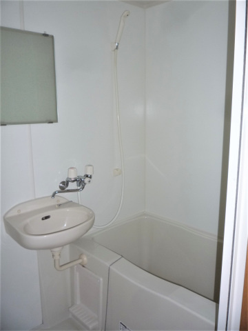 シャンブル祇園の浴室