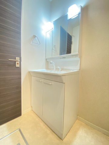 グランメゾン新芦屋の洗面所