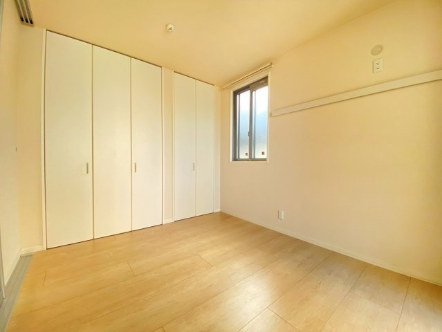 グランメゾン新芦屋の洋室