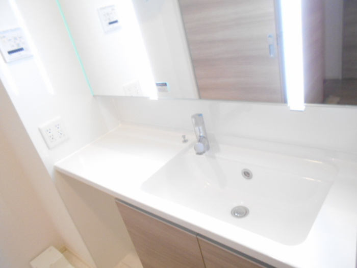 Fleur(フルール） Bの独立洗面台|洗髪洗面化粧台