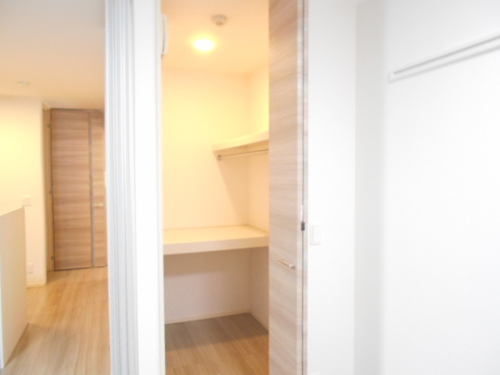 Fleur(フルール） Bの収納|ウォークインクローゼット