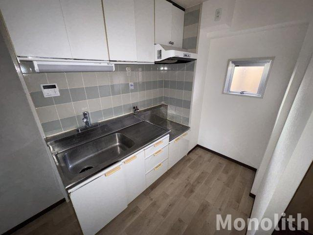 エイチ・ツーオー岸和田のエントランス