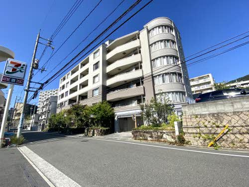 ヴィラシオン古江東