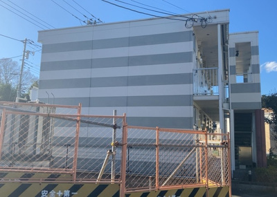 【外観】 | ヴィクトリアコーポＭ | 土地購入を検討されている場合、境界杭がない状態で購入してしまうと境界確定測量をする必要があり、費用がかかります。購入の前に、売主、隣土地所有者立ち合いのもと境界を確定し境界杭を設置するのがベストです。